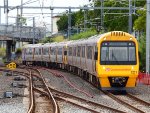 Arriving to Yeerongpilly Station